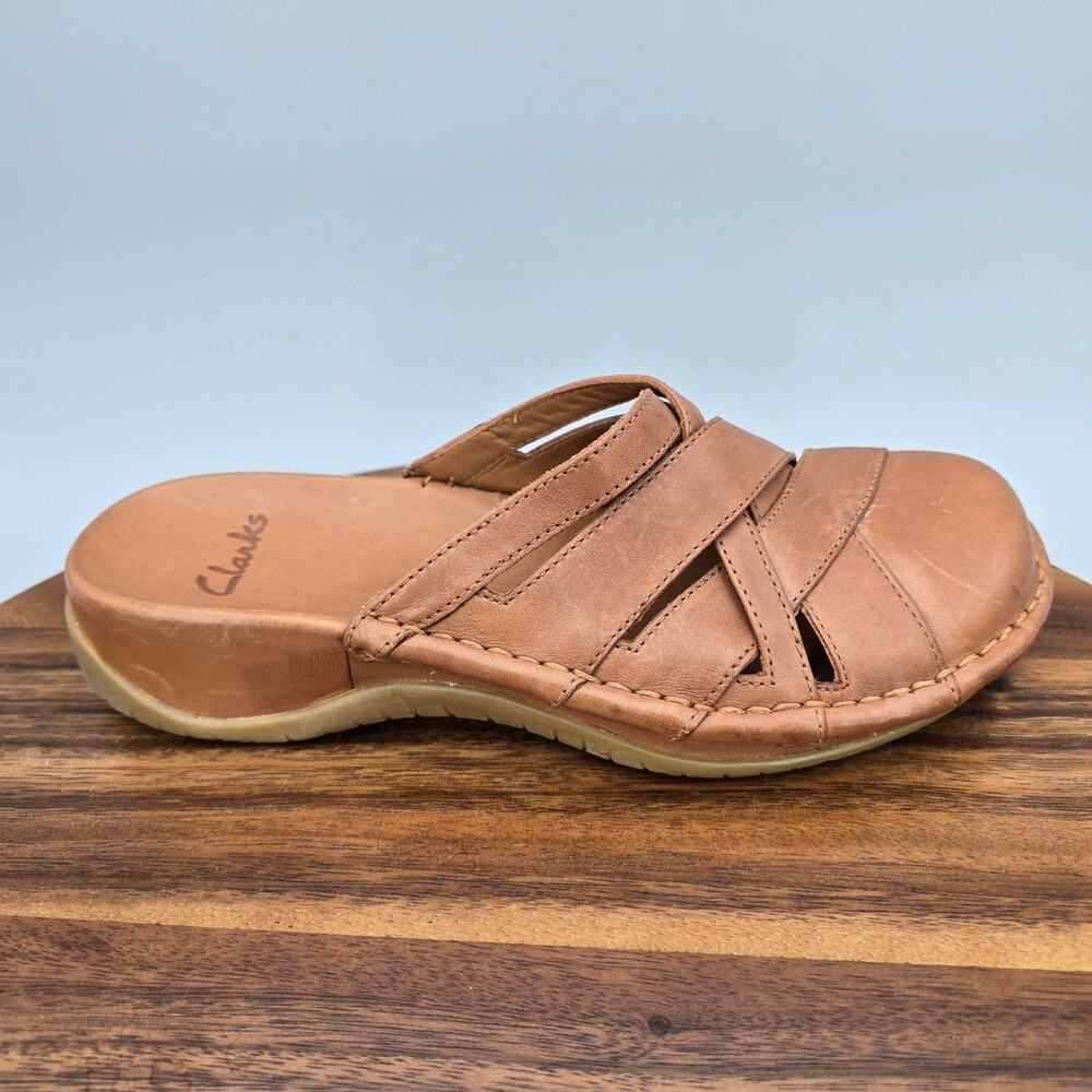 Clarks Shoes Women's 7 M Light Brown Leather Slip On Casual Comfort Mules Clogs - Picture 2 of 7